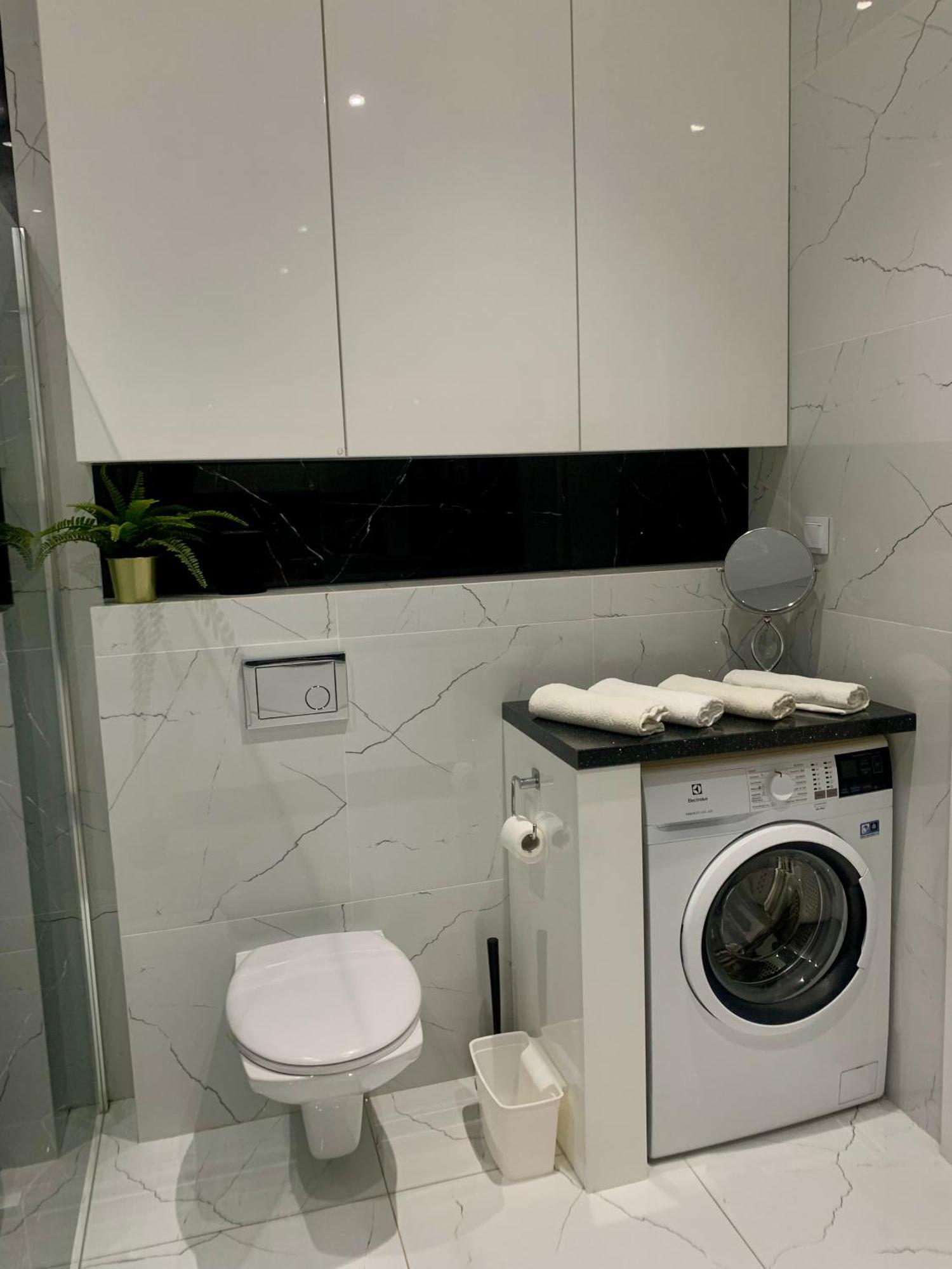 Apartmán Ekskluzywny Loft Tymienieckiego Lodž Exteriér fotografie